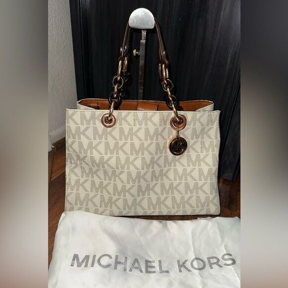 MICHAEL KORS CYNTHIA TOTE - Picture 1 of 7